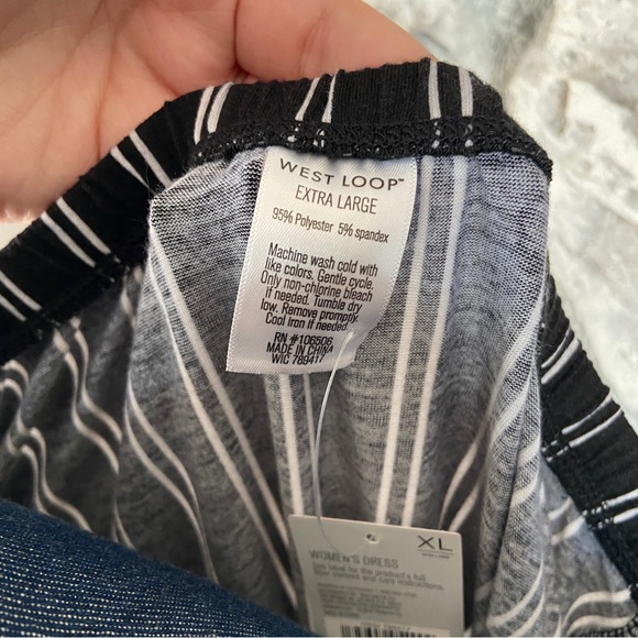 West loop black striped off shoulder dress - Picture 3 of 4